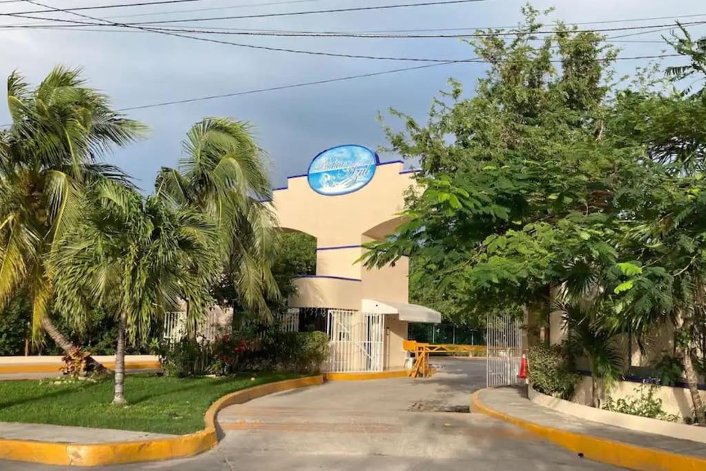 Micro Studio Perfect For Backpackers, Couples, 3 Min Drive To Playa El Nino Cancún Buitenkant foto